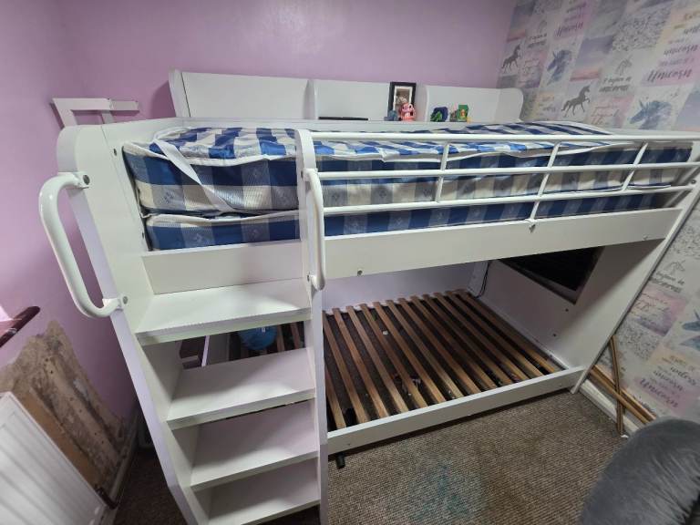 Kids bunk bed with single mattress's