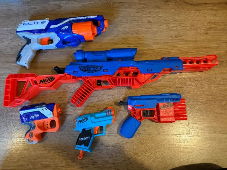 Nerf guns 