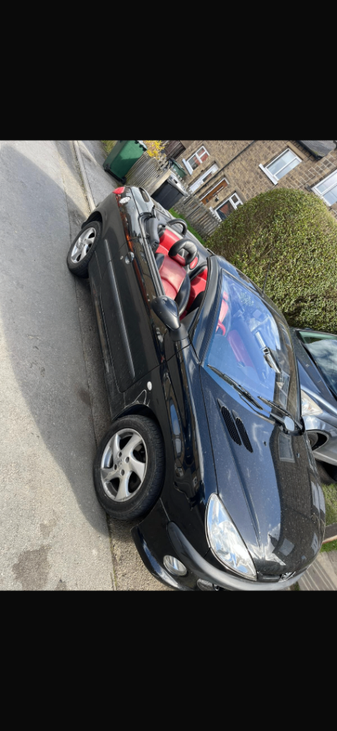 Peugeot, 206, Convertible, 2003, Manual, 1587 (cc), 2 doors