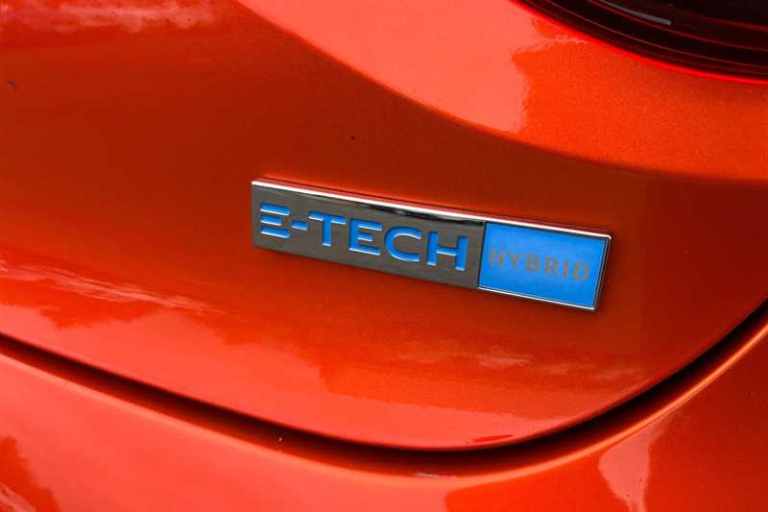 2023 Renault Clio 1.6 E-TECH full hybrid 145 Techno 5dr Auto Hatchback HYBRID ELECTRIC Automatic