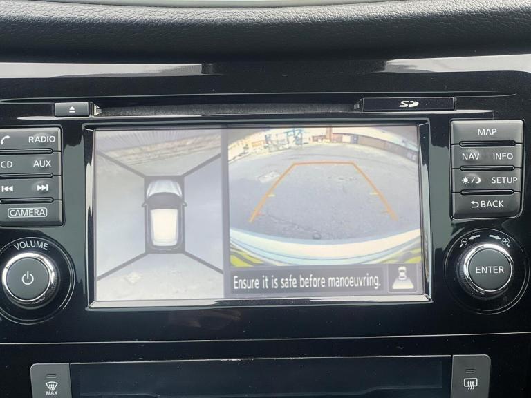 2015 Nissan Qashqai 1.6 dCi N-Tec+ 5dr HATCHBACK DIESEL Manual