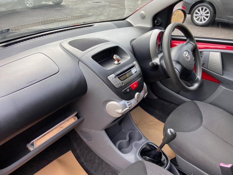 2009 Toyota Aygo 1.0 VVT-i + Hatchback 5dr Petrol Manual Euro 4 (67 bhp)