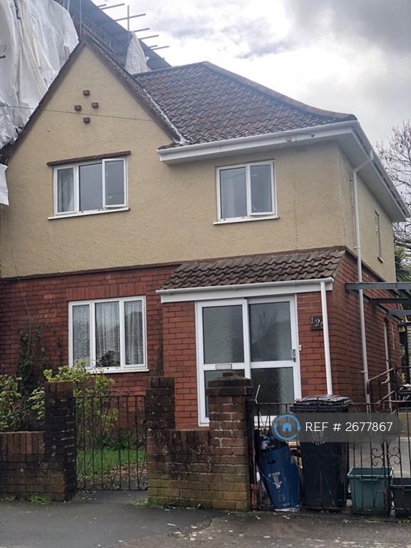 3 bedroom house in Marshfield Road, Bristol, BS16 (3 bed) (#2677867)