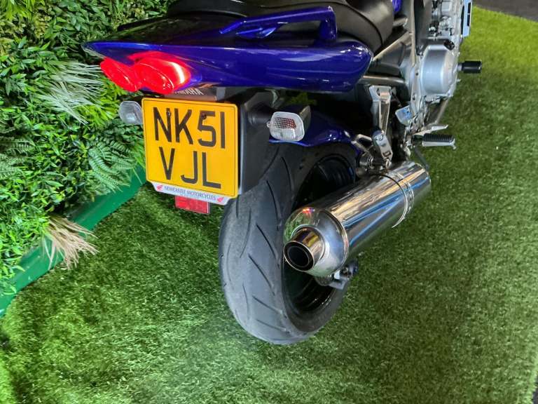 Yamaha FZS 1000 free delivery 