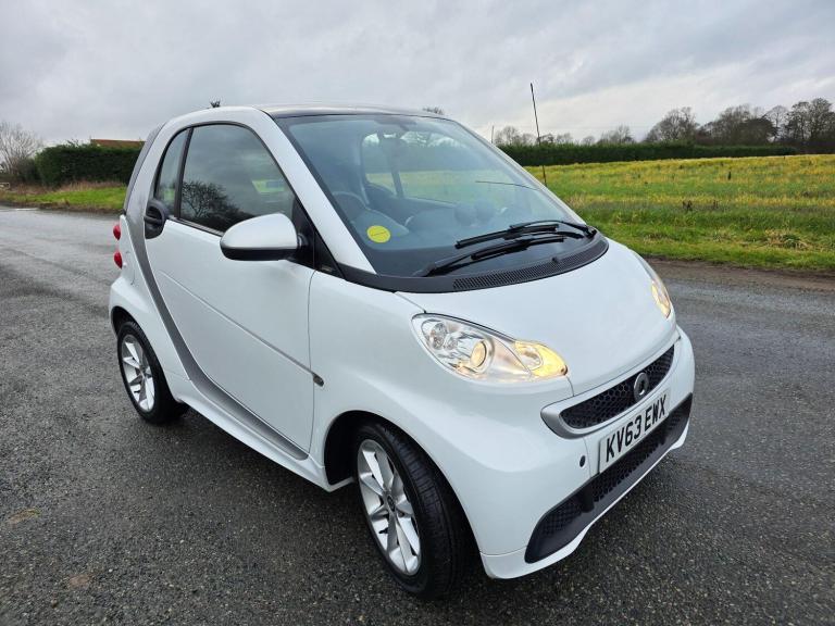 2013 smart fortwo Passion mhd 2dr Softouch Auto [2010] COUPE PETROL Automatic
