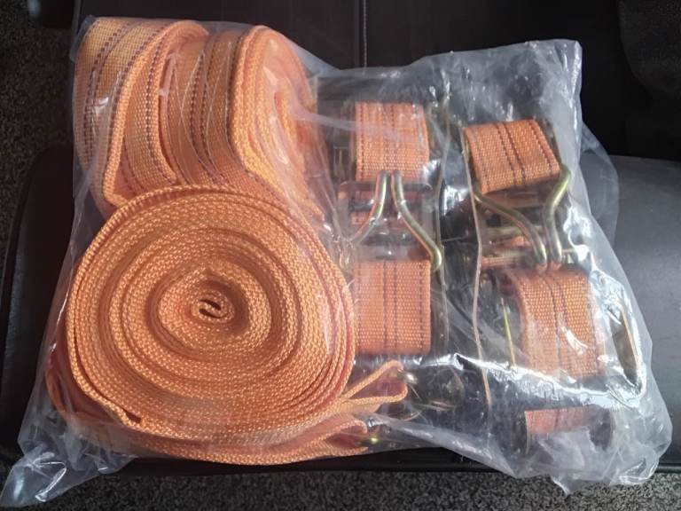 Set of 4 rachets and straps each 6 metres long heavy duty ratchets new set 