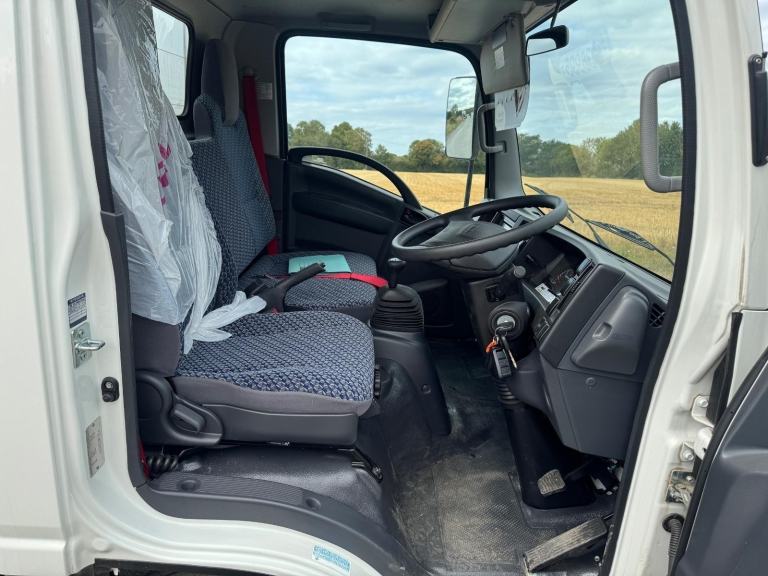 Isuzu Grafter n35-125 DIESEL AUTOMATIC 2025/24