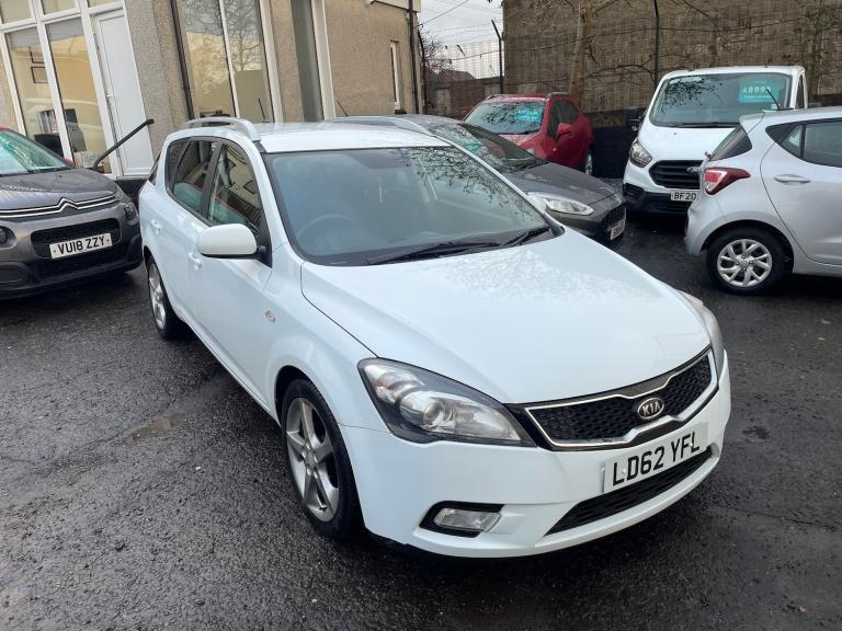 2012 Kia Ceed 1.6L 3 CRDi Auto Estate 5dr Diesel Automatic Euro 5 (114 bhp) Estate Diesel Automatic