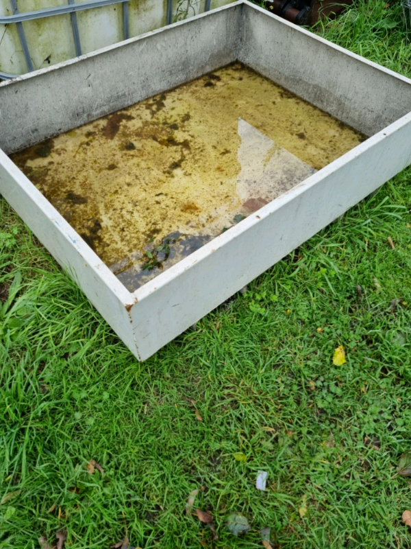 Oil drum bund tray chemical spill pallet mechanic