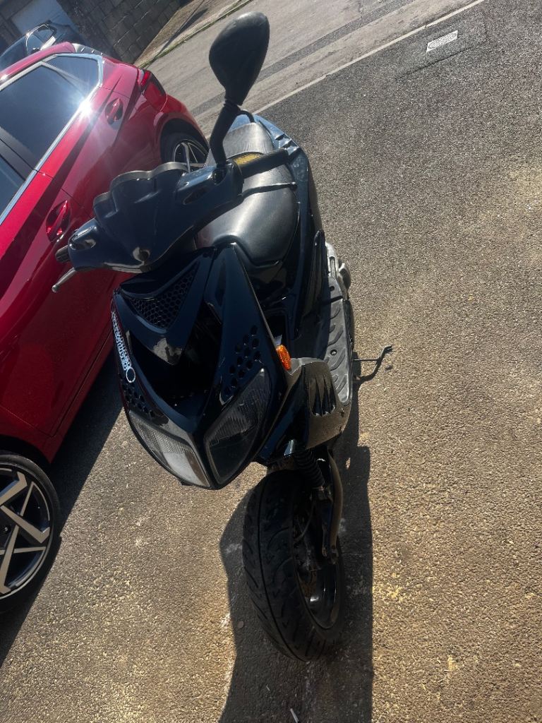 Peugeot speedfight 100cc 2 stroke 1998