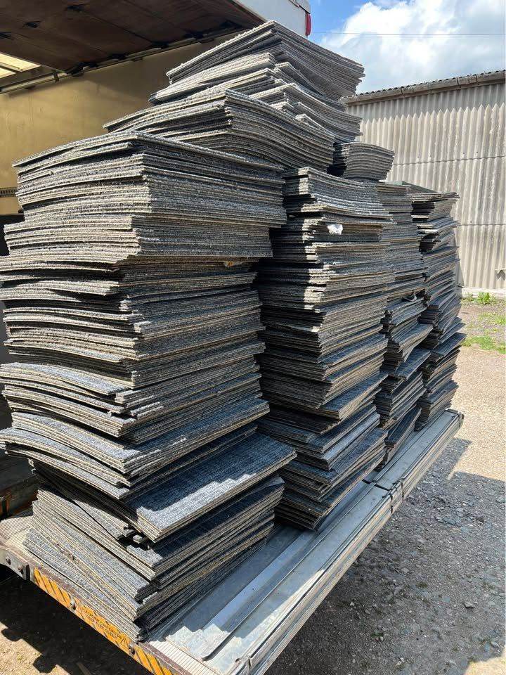 Carpet Tiles - Various Colours & Good Condition
