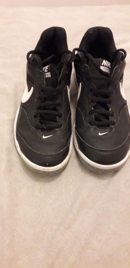 Nike Men’s Court Lite Trainers in Black/White – Size 10