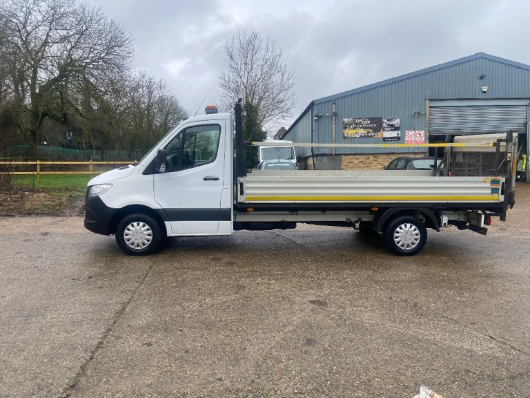 MERCEDES SPRINTER LWB L3 DROPSIDE WITH TAIL LIFT.2020. 316 MODEL WITH 163 BHP. 1 OWNER.