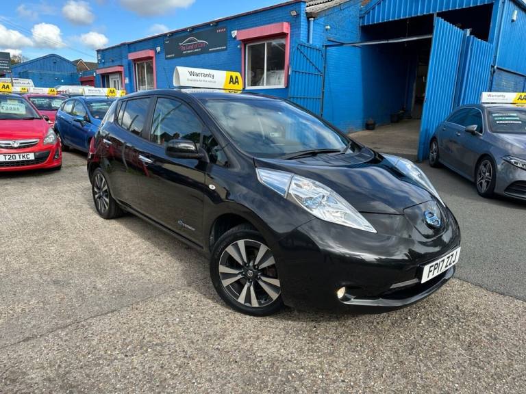 2017 Nissan Leaf 30kWh Tekna Hatchback 5dr Electric Auto (109 bhp) Hatchback ELECTRIC Automatic
