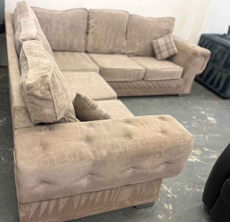 Verona Beige Corner Sofa – Spacious & Family-Friendly