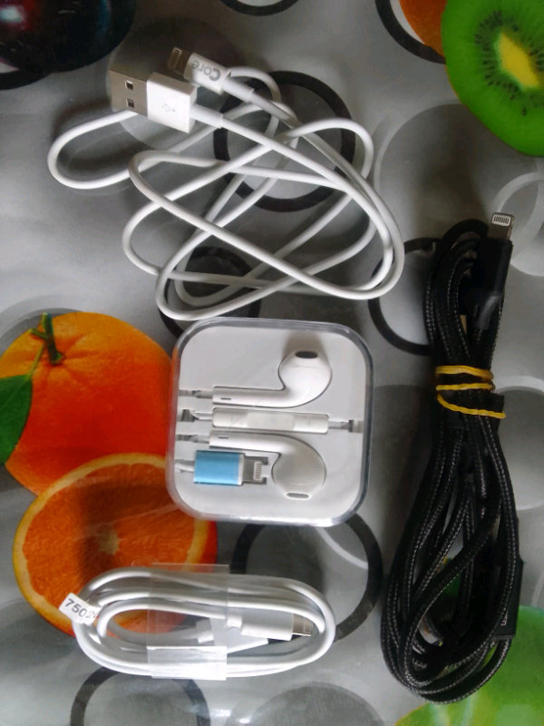 IPhone cables headset (4) items new