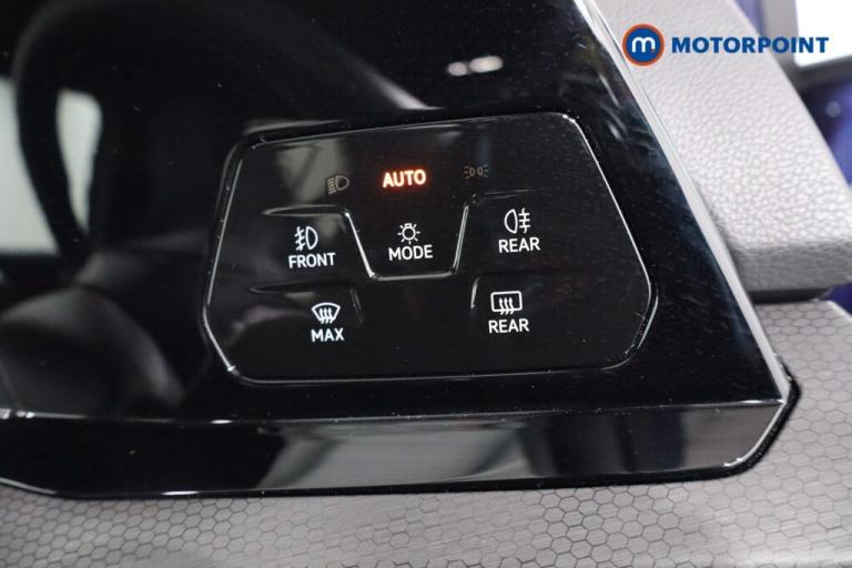2024 Volkswagen Golf 1.4 TSI GTE 5dr DSG Hatchback Hybrid Automatic