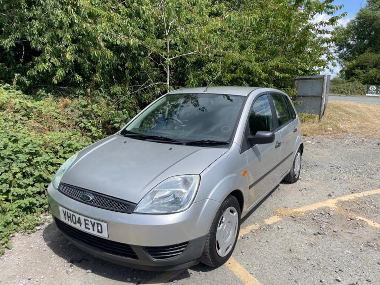 FORD FIESTA 1.2 FINESSE 04 REG SILVER 5 DOOR MOT JANUARY 9TH 2027 GENUINE 88325 LOW INSURANCE