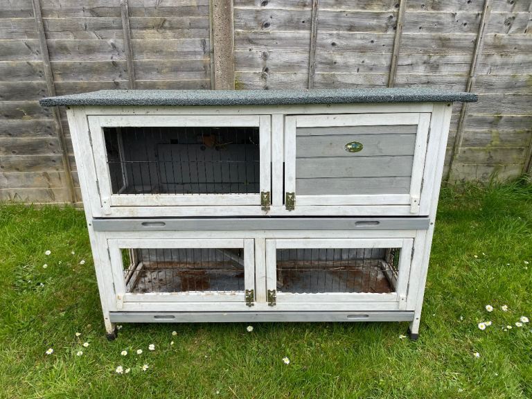 Rabbit/Guinea Pig Hutch 