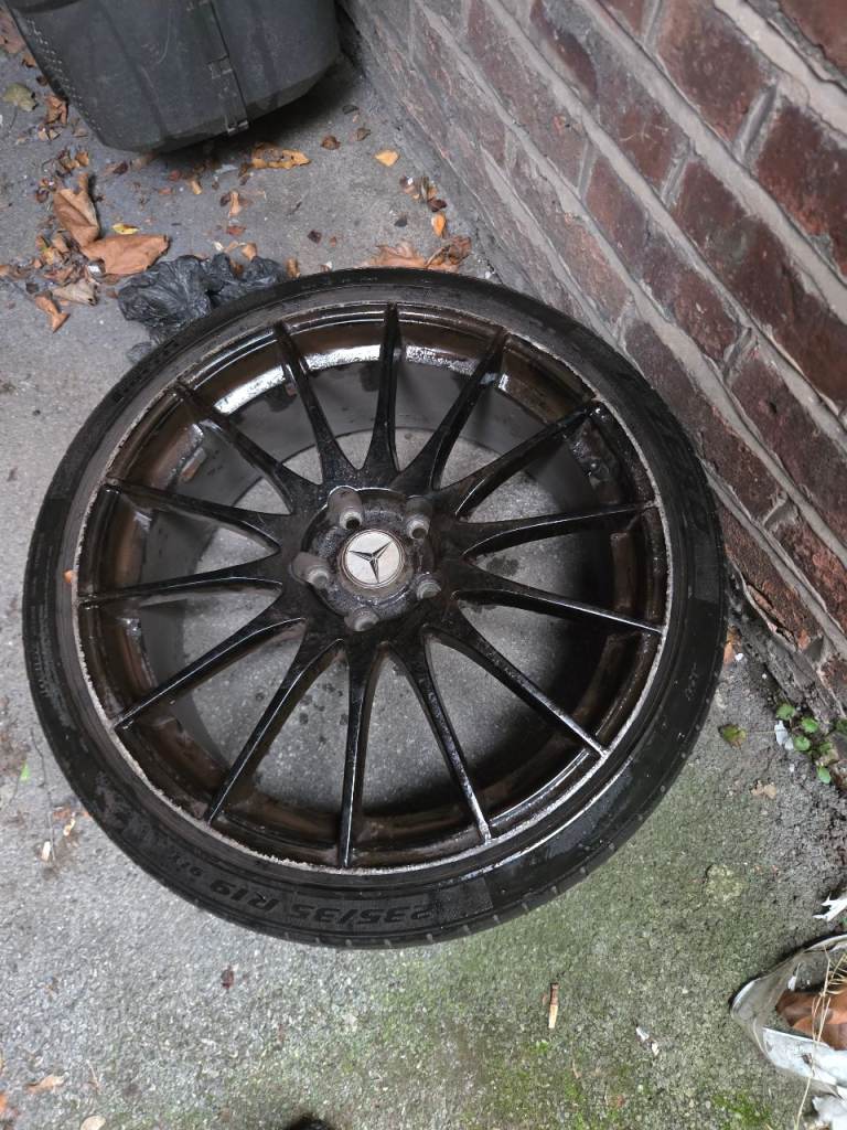 Mercedes Turbine Alloys + Tyres