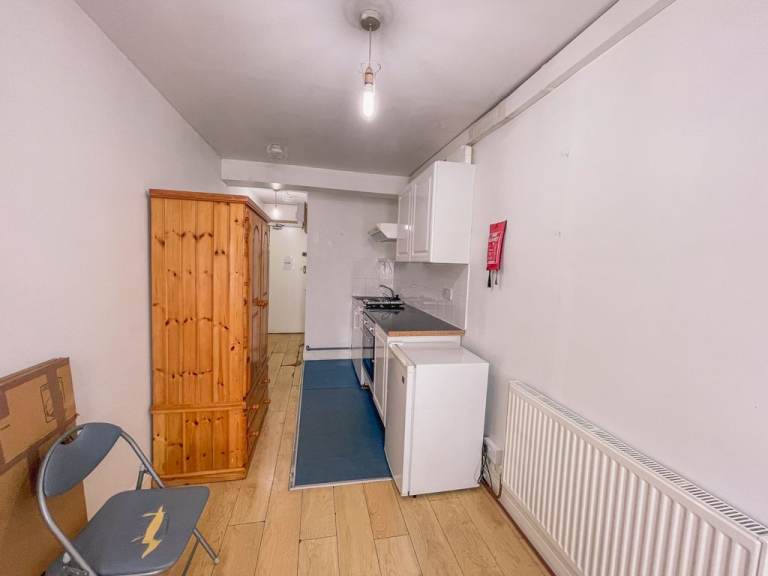 Bright Studio Apartment – Kember Street, Islington, N1 £230 per week | £997 PCM | Ref: 1591