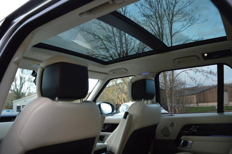 2018 Land Rover Range Rover 4.4 SDV8 Autobiography 4dr Auto ESTATE DIESEL Automatic