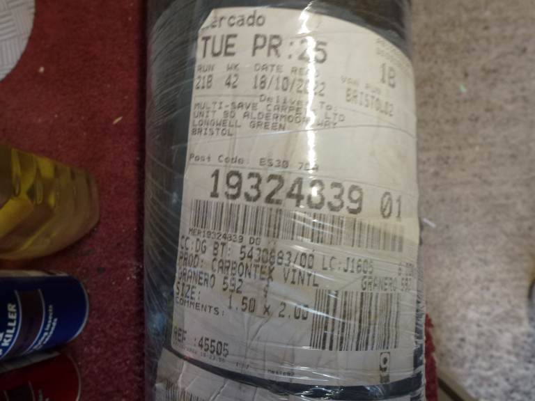 Carbonex 592 Vinyl Flooring 1.5m x 2.0m £30 ovno