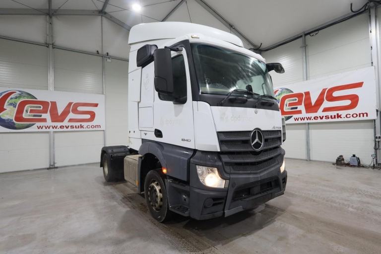 2014 (14 PLATE) Mercedes Benz Actros 1840 4x2 Euro 6 Tractor Units