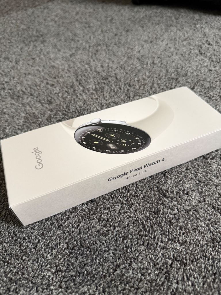 Brand new Google Pixel Watch 4 (45 mm) Polished Silver Aluminium Case/Porcelain Active Band LTE
