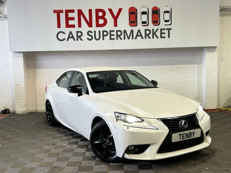2016 Lexus IS 2.5 300h Sport Saloon 4dr Petrol Hybrid E-CVT Euro 6 (s/s) (223 ps) Saloon PETROL/E...
