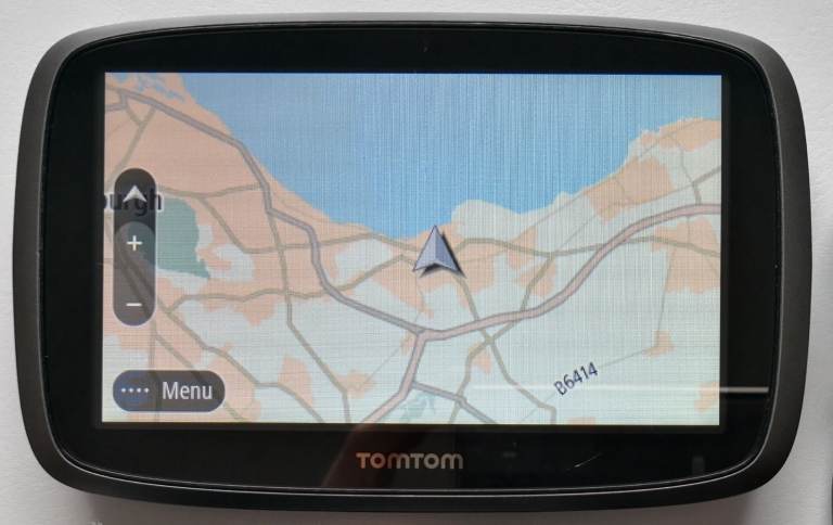 5-inch TomTom GO 500 FREE Lifetime UK & West EUROPE Maps & Traffic (via Smartph) Updates GPS Sat Nav