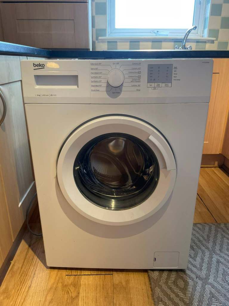 Beko washing machine good fresh condition £120