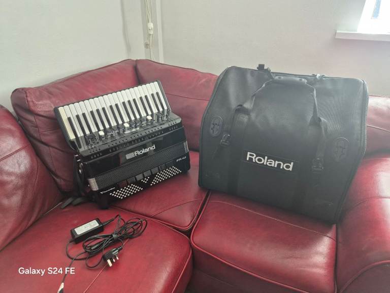 Roland FR-4X 