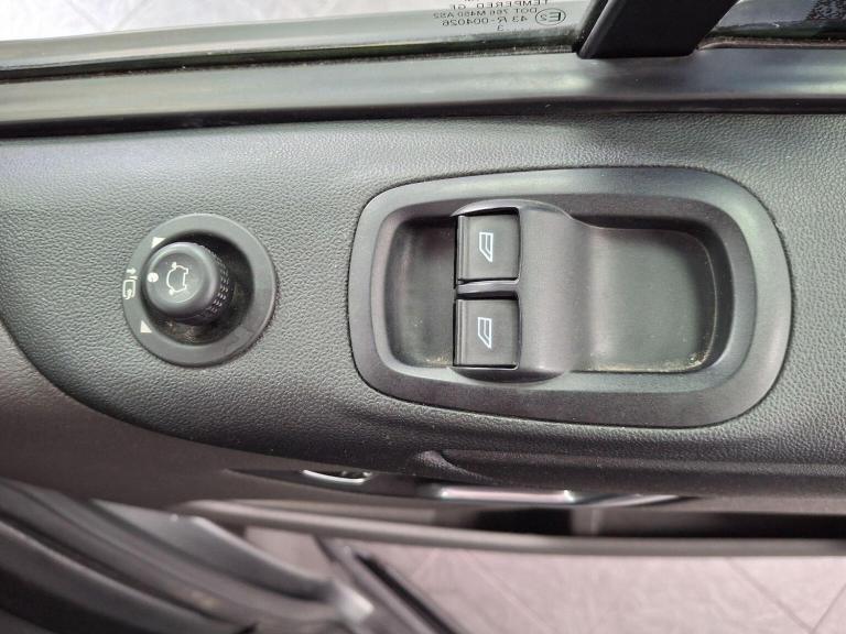 FORD TRANSIT CUSTOM 2.0 300 EcoBlue Trend L2 H1 Euro 6 5dr 2023