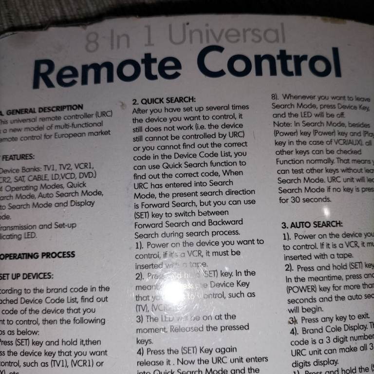 8 in 1 UNIVERSAL REMOTE CONTROL 