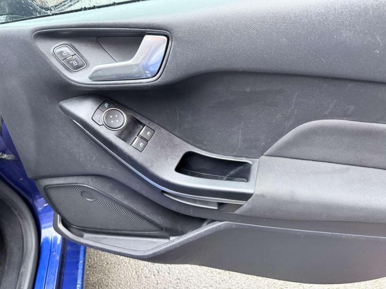 2017 Ford Fiesta 1.1 Zetec 5dr HATCHBACK PETROL Manual