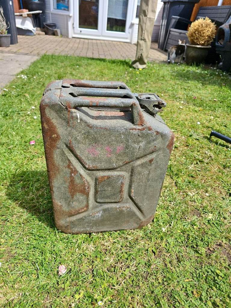 Jerry can