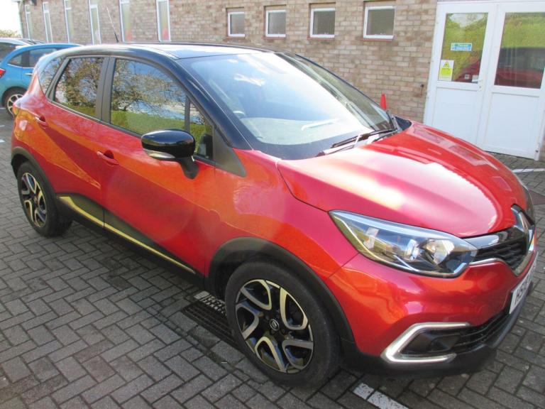 2018 Renault Captur 0.9 TCE 90 Iconic 5dr HATCHBACK PETROL Manual