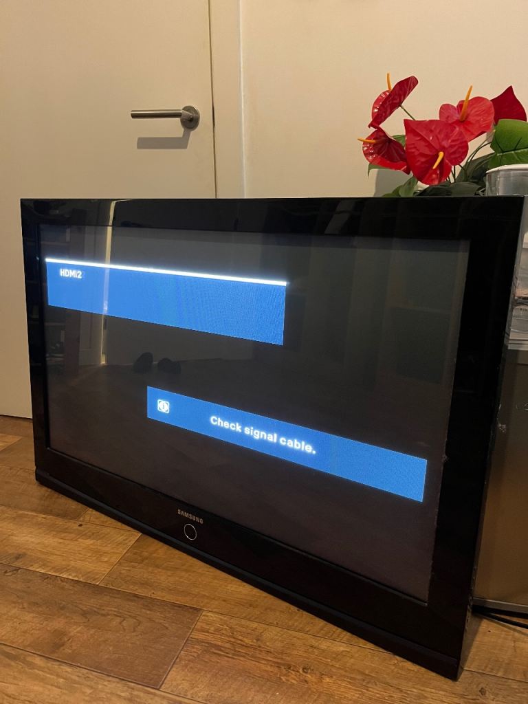SAMSUNG TV 42inch