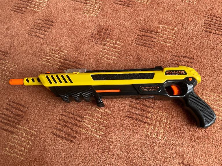 Bug-A-Salt 3.0 Fly/Insect salt gun