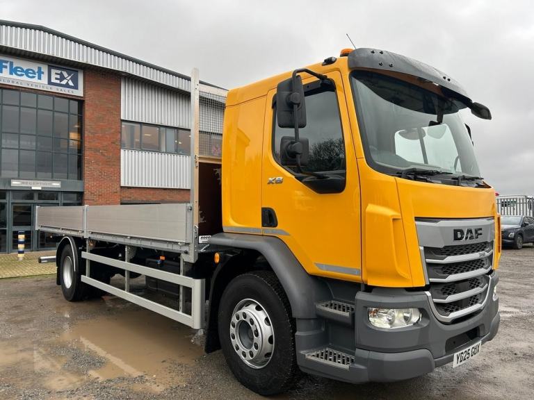 DAF XB310 18-TONNE ALLOY SCAFFOLD SPEC DROPSIDE 2025 – YD25 GUX