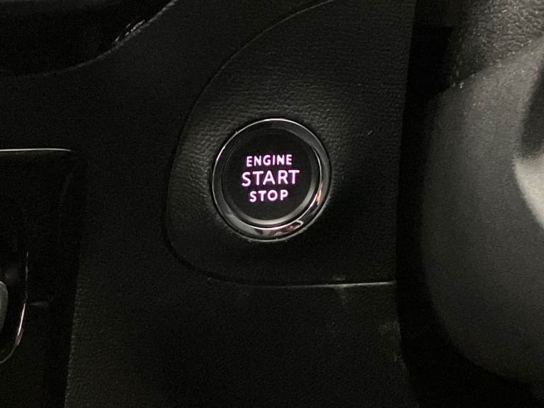 2021 Vauxhall Mokka 100kW Elite Nav Premium 50kWh 5dr Auto SUV ELECTRIC Automatic