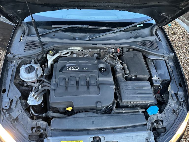 Audi, A3, Hatchback, 2015, Manual, 1598 (cc), 3 doors