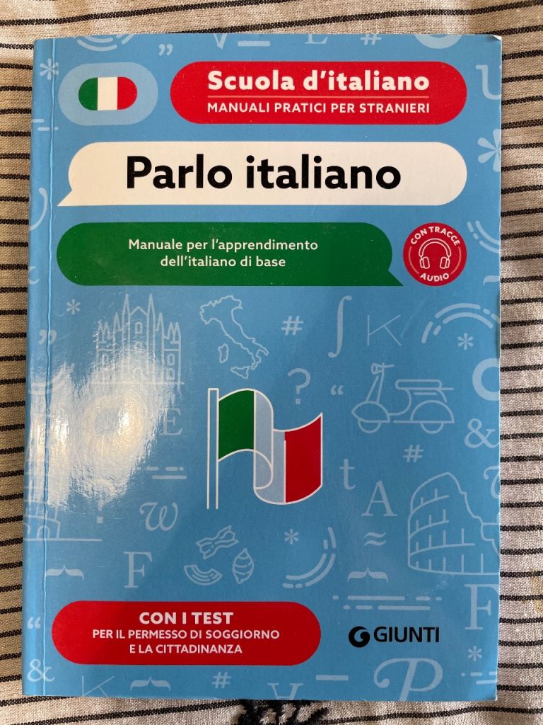 Giunti Parlo Italiano Language Book - Excellent Condition