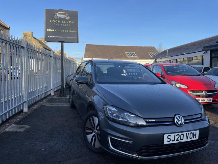 VOLKSWAGEN GOLF 35.8kWh e-Golf 2020