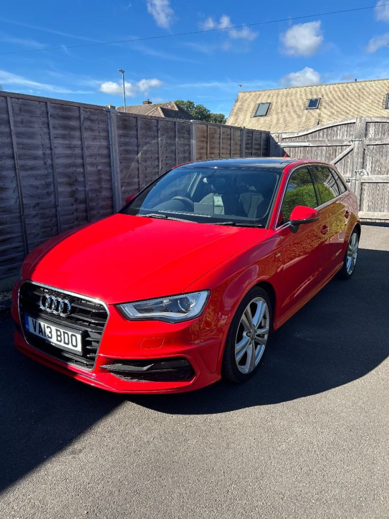 Audi, A3, Hatchback, 2013, Manual, 1598 (cc), 5 doors