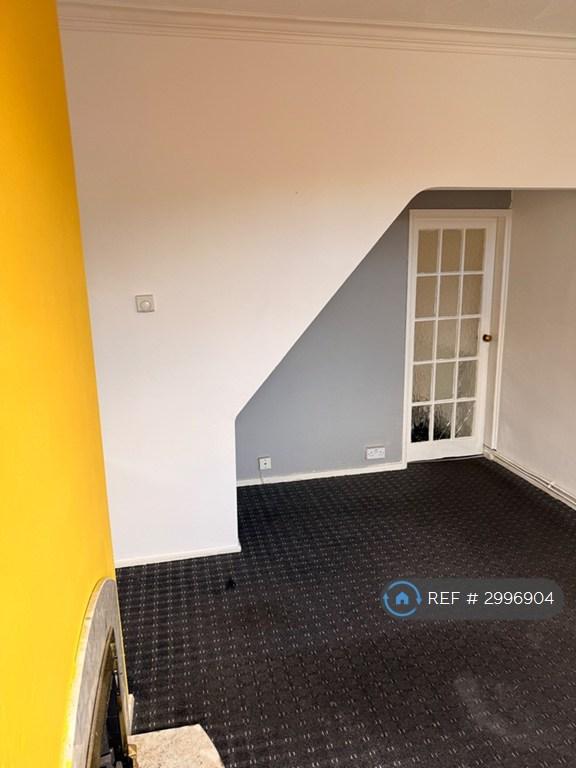 2 bedroom house in Harold Street, Leicester, LE2 (2 bed) (#2996904)