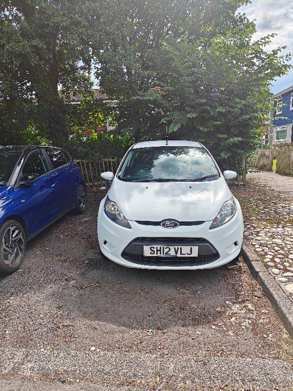 Ford, FIESTA, Hatchback, 2012, Manual, 1242 (cc), 3 doors