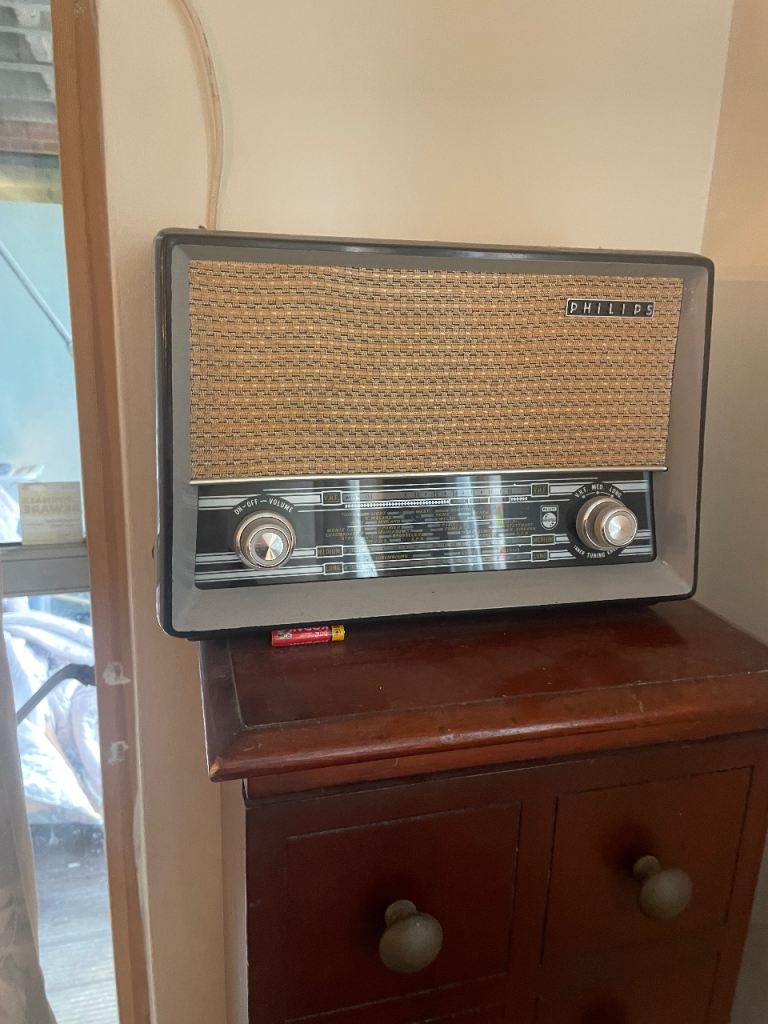 Phillips Radio