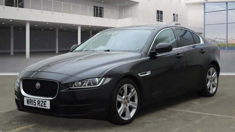  Jaguar XE 2.0d Portfolio Auto Euro 6 (s/s) 4dr Diesel Automatic